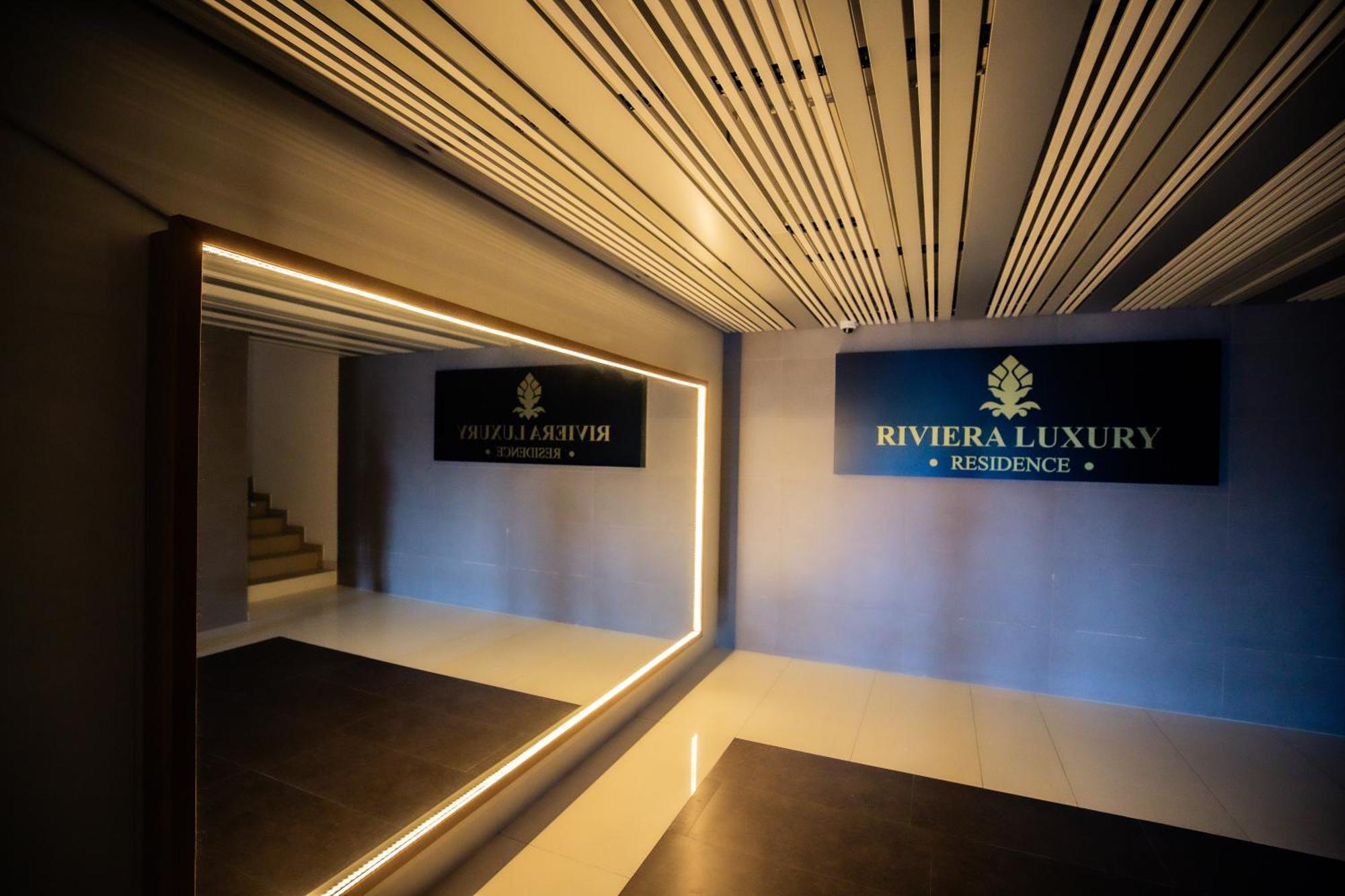 Red Hotel Riviera Suite&Lake Cluj-Napoca Eksteriør billede